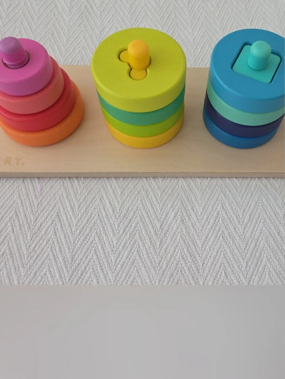 Twist & Pivot Pattern Puzzle